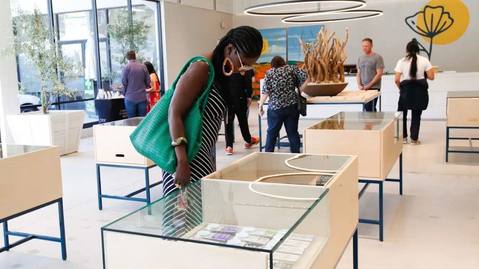 What modern shoppers expect from a trusted cannabis retail experience?